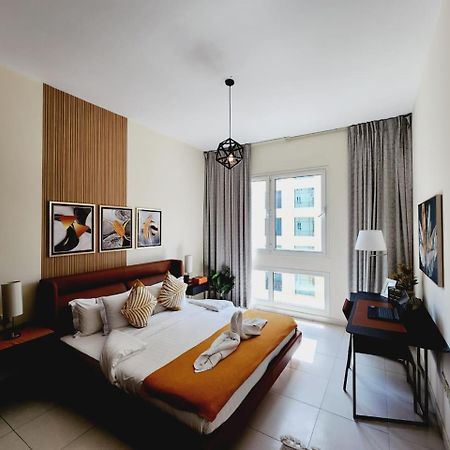 Lovely 1-Bedroom Apartment In The Heart Of Dubai Marina Exteriör bild