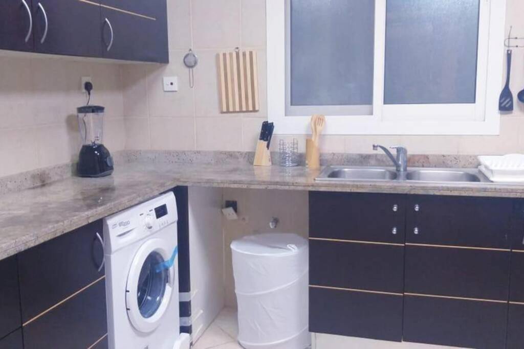 Lovely 1-Bedroom Apartment In The Heart Of Dubai Marina Exteriör bild