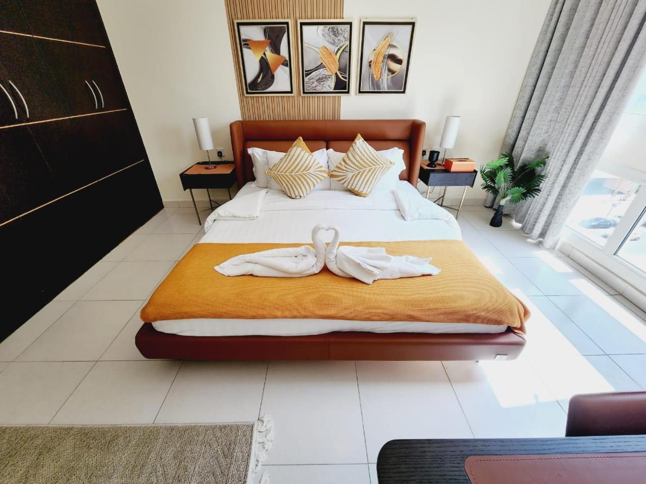 Lovely 1-Bedroom Apartment In The Heart Of Dubai Marina Exteriör bild