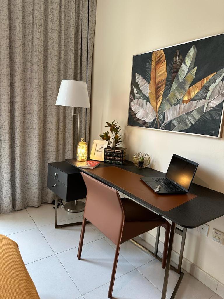 Lovely 1-Bedroom Apartment In The Heart Of Dubai Marina Exteriör bild